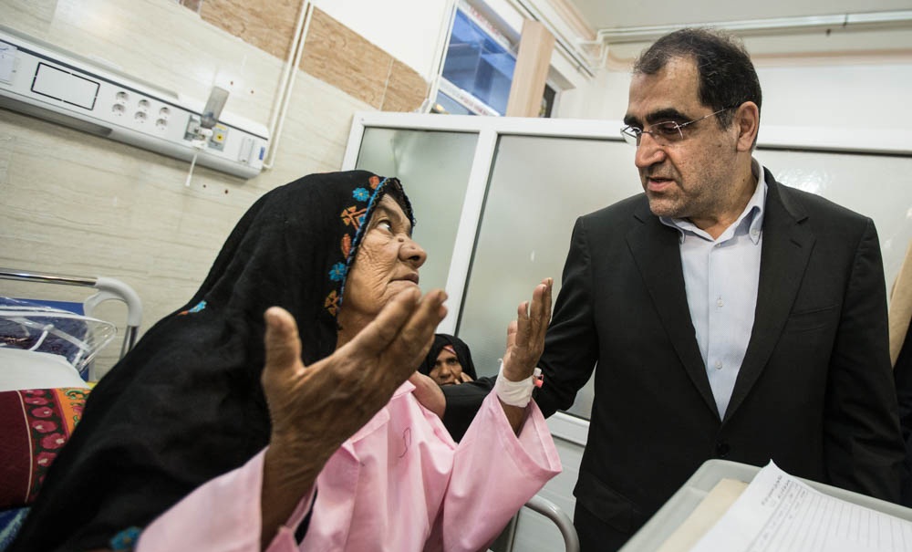 بازدید وزیر بهداشت از مراکز آموزشی درمانی شهر های ایرانشهر و سراوان