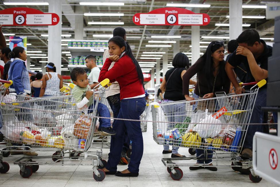 صف خرید کالا در ونزوئلا