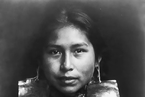 دختران بومی آمریکایی