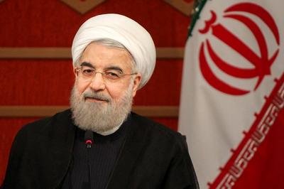  «صبر استراتژیک» آقای رئیس‌جمهور در مقابل تندروها/ روحانی احمدی نژاد نشد