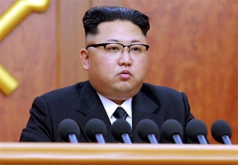 رهبر کره شمالی با پای پیاده به کره‌جنوبی می‌رود!