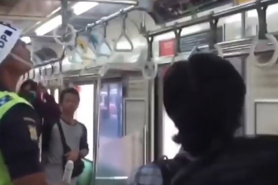 حمله مار به مسافران قطاری در مالزی