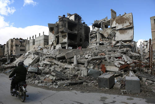 ویرانه‌های جنگ در شهر دوما سوریه