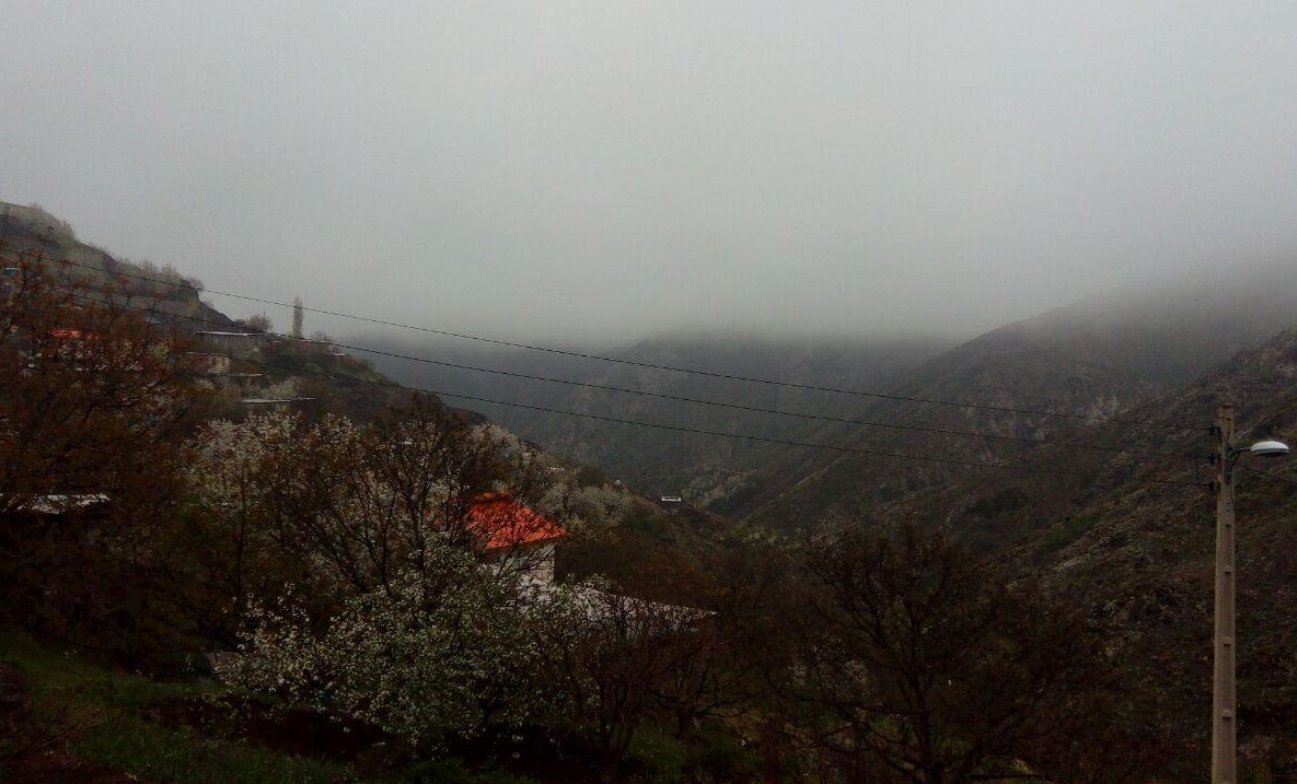 نمایی از طبیعت بهاری در روستای تنوره + تصاویر