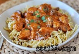 طرز تهیه چیکن استراگانف