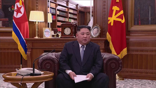 رهبر کره شمالی در حال ضبط پیام تلویزیونی خود به مناسبت سال نو میلادی