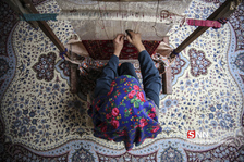 هنر بافت فرش"دو رو ابریشم"در مناطق ترکمن‌نشین خراسان شمالی