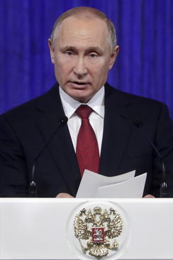 سخنرانی پوتین در کاخ کرملین به مناسبت روز سرزمین پدری در روسیه