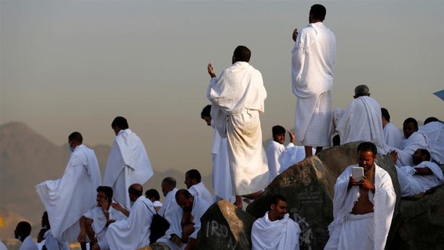 عمره برگزار میشود؟