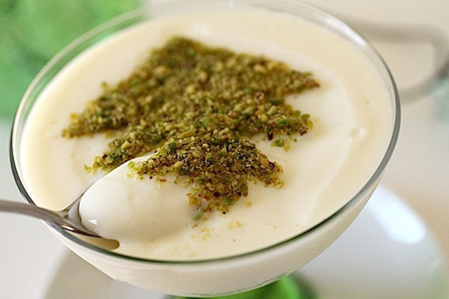 طرز تهیه فرنی