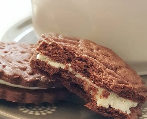طرز تهیه بیسکویت | نحوه تهیه بیسکویت خانگی و بیسکویت ساقه طلایی