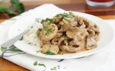 طرز تهیه چیکن استراگانف | نحوه تهیه چیکن استراگانف با پاستا و چیکن استراگانف بدون خامه