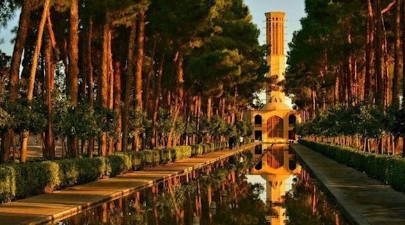 خوش بودن حال بلندترین بادگیر خشتی دنیا