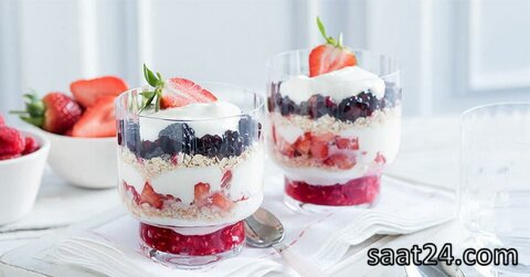 طرز تهیه دسر ماست میوه ای