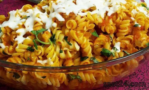 طرز تهیه پاستای مرغ  پنیری