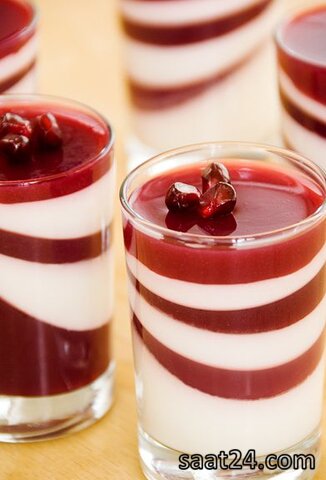 طرز تهیه دسر پودینگ با ژله اناری