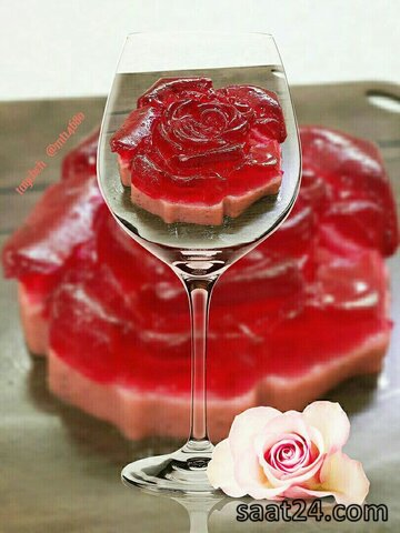 طرز تهیه کرم پاستیلی توت فرنگی