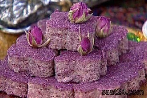 طرز تهیه حلوا گل سرخ