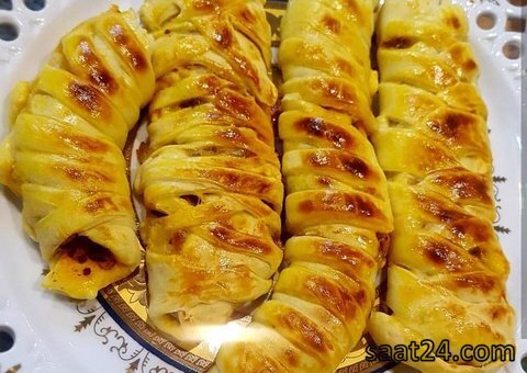 طرز تهیه اشترودل گوشت و قارچ