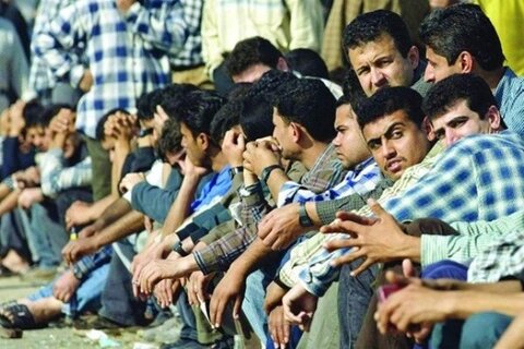 بار سنگین تحریم بردوش شهروندان ایرانی بیکاران