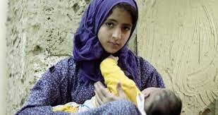 کودکهمسری متوقف نشد، کودکمادری جایش را گرفت کودکهمسری متوقف نشد، کودکمادری جایش را گرفت