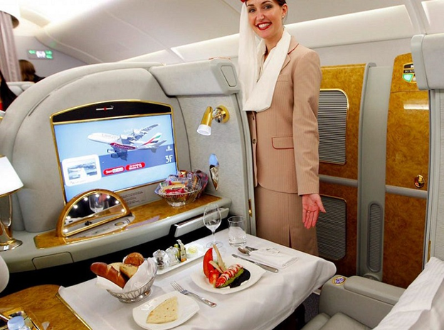 بلیط اکونومی هواپیما چه فرقی با سایر بلیط ها دارد؟