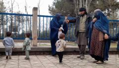 آمار فرزندآوری افغان‌ها در ایران محرمانه است