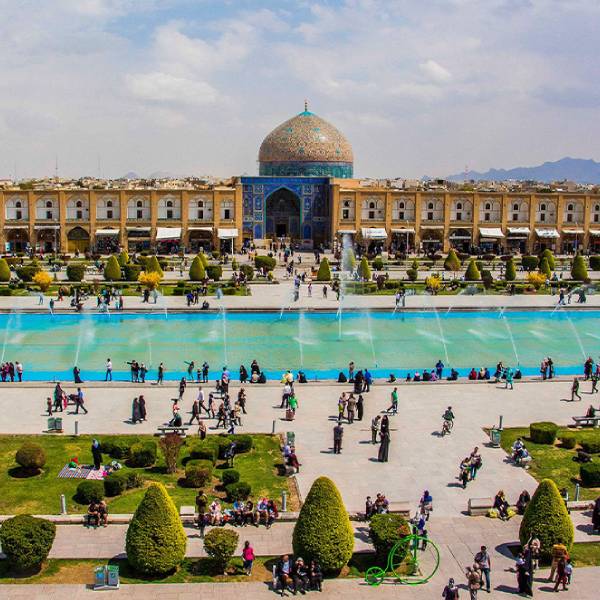 اصفهان ازجمله شهرهای پرطرفدار ایران از نگاه گردشگران محسوب میشود