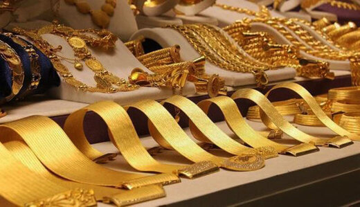 طلا در ویترین
