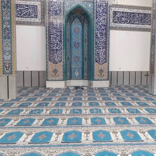 مزایای خرید فرش‌های سجاده‌ای برای مسجد و نمازخانه‌ها از قالی کاشان قالیکا 3