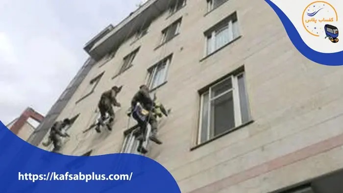 کار در ارتفاع با طناب