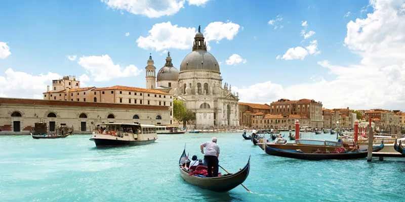 سفر به ایتالیا