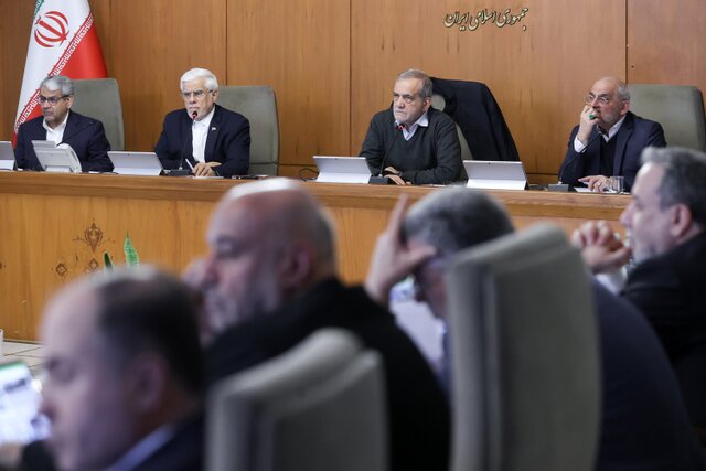 گزارش وزیر نفت از کاهش مصرف روزانه بنزین