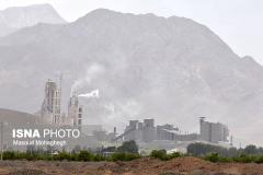 گریبان سیمانی‌ها در چنگ قطع گاز و کاهش برق