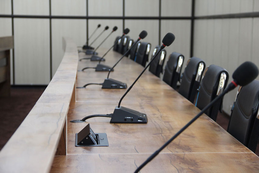 تجهیزات سالن کنفرانس