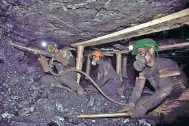 ایست قلبی در دالان‌های نفسگیر معدن