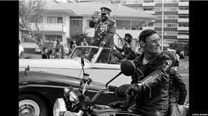 فرازی از کتاب چگونه مستبدین سقوط می‌کنند