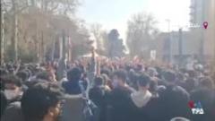 کیهان دانشجویان معترض را پادوی ترامپ معرفی کرد