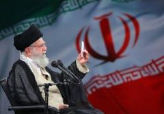 آیت الله خامنه‌ای به شهادت رسید