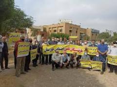 ندادن حق دهقانان خرده‌پا و کارگران بازنشسته