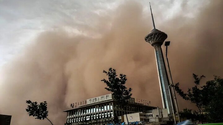 توفان در تهران