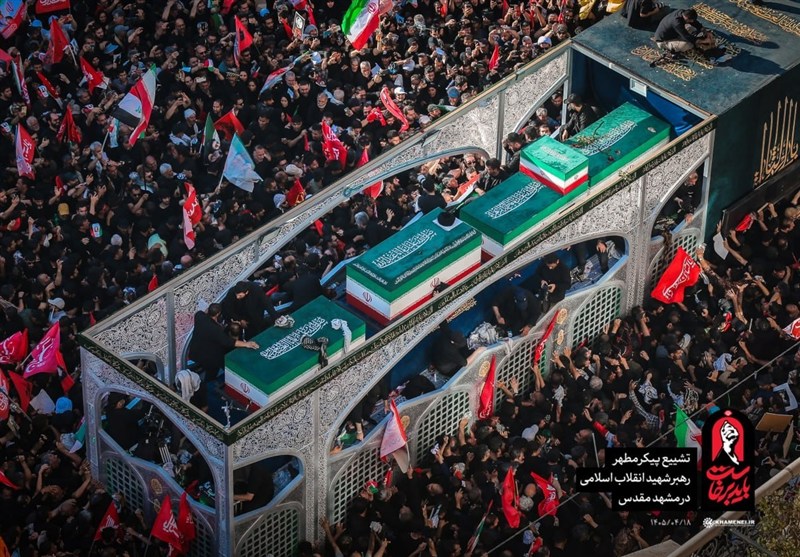 پایان تشییع تاریخی امام شهید در مشهد