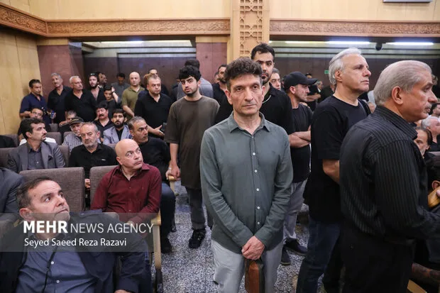 مراسم ترحیم اکبر عبدی