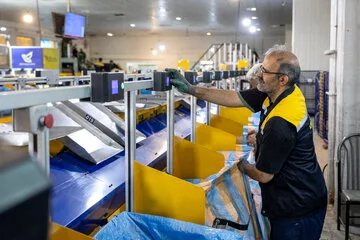 بازدید از شرکت ملی پست