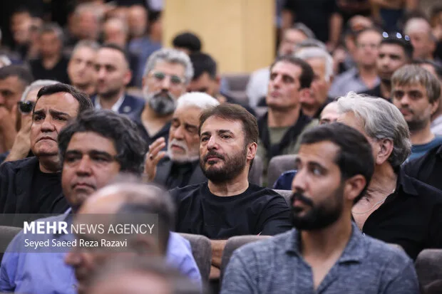 مراسم ترحیم اکبر عبدی