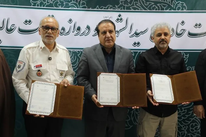 ناوگان آمبولانسی ایلام تا پایان سال نوسازی می‌شود