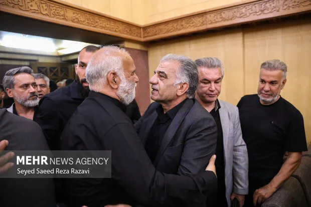مراسم ترحیم اکبر عبدی