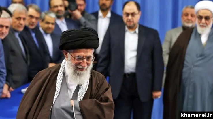 کارنامه چهار دهه رهبری/ میراث آیت الله خامنهای برای سیاست داخلی و سیاست ورزی در جمهوری اسلامی چیست؟