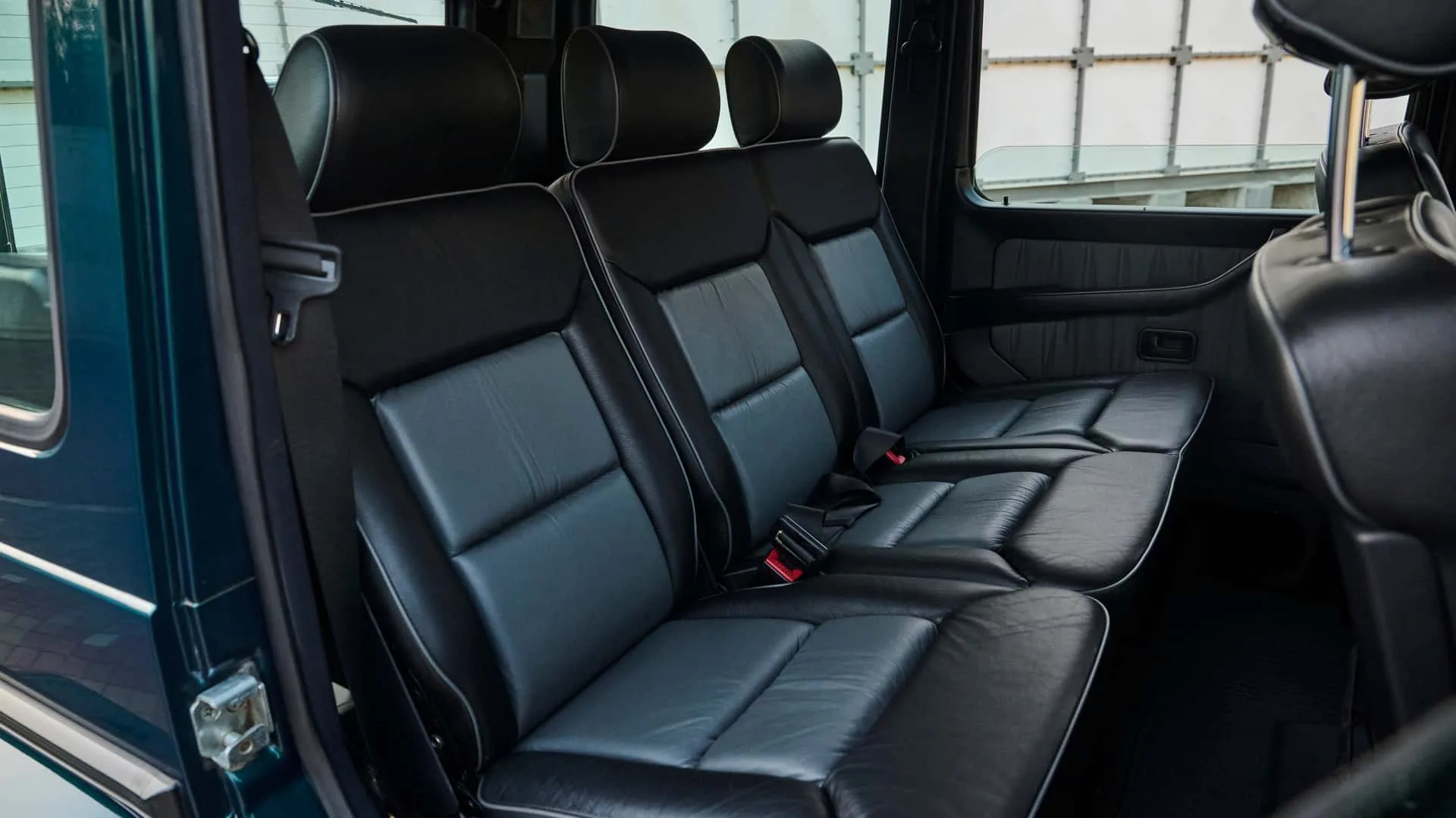 نمای کابین مرسدس 500 GE V8 AMG