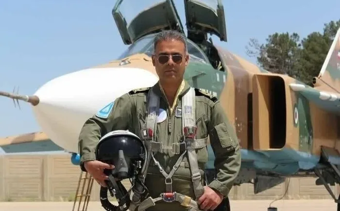 پیکر سرتیپ دوم خلبان مجید کاظمی در شیراز آرام گرفت
